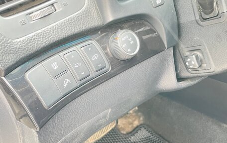 KIA Mohave I, 2012 год, 2 350 000 рублей, 14 фотография