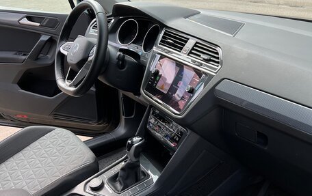 Volkswagen Tiguan II, 2021 год, 3 750 000 рублей, 10 фотография