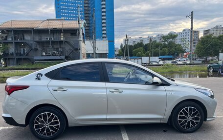 Hyundai Solaris II рестайлинг, 2020 год, 1 650 000 рублей, 5 фотография