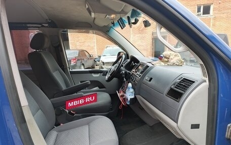 Volkswagen Transporter T5 рестайлинг, 2010 год, 1 950 000 рублей, 6 фотография