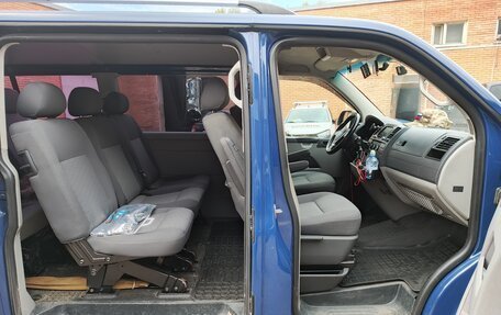 Volkswagen Transporter T5 рестайлинг, 2010 год, 1 950 000 рублей, 10 фотография