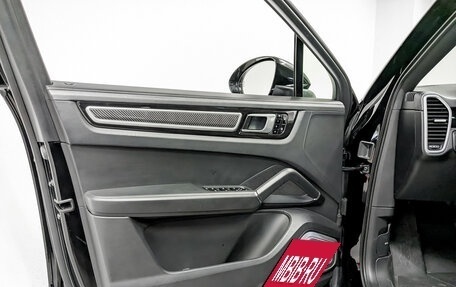Porsche Cayenne III, 2019 год, 7 990 000 рублей, 19 фотография