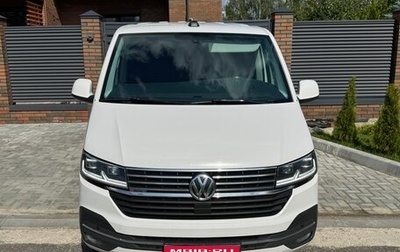 Volkswagen Caravelle T6 рестайлинг, 2021 год, 3 290 000 рублей, 1 фотография