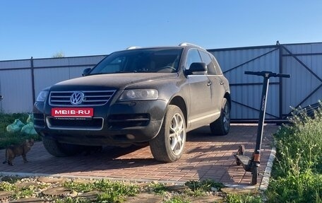 Volkswagen Touareg III, 2006 год, 650 000 рублей, 1 фотография