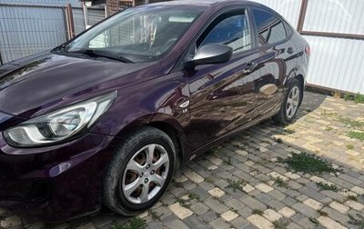 Hyundai Solaris II рестайлинг, 2011 год, 870 000 рублей, 1 фотография