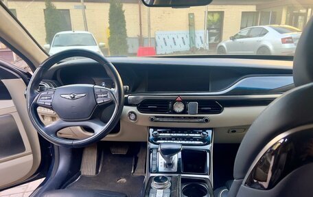 Genesis G90 I рестайлинг, 2017 год, 2 000 000 рублей, 21 фотография