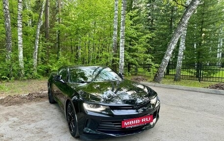 Chevrolet Camaro VI, 2016 год, 3 900 000 рублей, 3 фотография