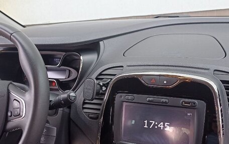 Renault Kaptur I рестайлинг, 2018 год, 1 600 000 рублей, 6 фотография