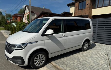 Volkswagen Caravelle T6 рестайлинг, 2021 год, 3 290 000 рублей, 5 фотография