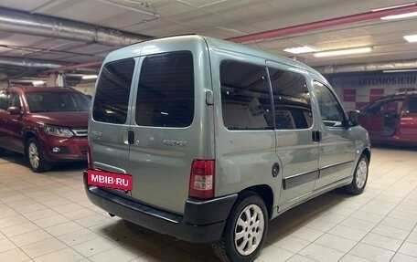 Peugeot Partner II рестайлинг 2, 2011 год, 425 000 рублей, 4 фотография