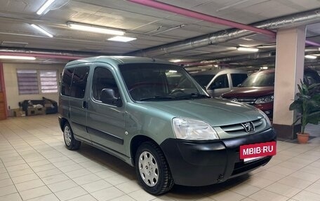 Peugeot Partner II рестайлинг 2, 2011 год, 425 000 рублей, 3 фотография