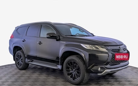 Mitsubishi Pajero Sport III рестайлинг, 2019 год, 2 995 000 рублей, 3 фотография