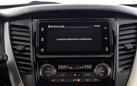 Mitsubishi Pajero Sport III рестайлинг, 2019 год, 2 995 000 рублей, 17 фотография