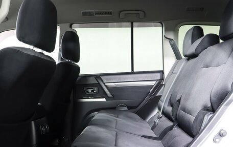 Mitsubishi Pajero IV, 2011 год, 1 700 000 рублей, 12 фотография