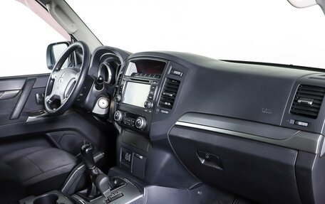 Mitsubishi Pajero IV, 2011 год, 1 700 000 рублей, 11 фотография