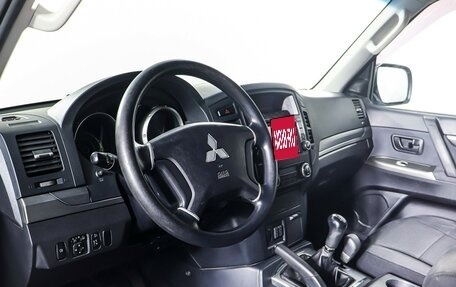 Mitsubishi Pajero IV, 2011 год, 1 700 000 рублей, 14 фотография