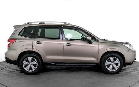 Subaru Forester, 2015 год, 1 850 000 рублей, 4 фотография