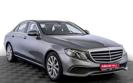 Mercedes-Benz E-Класс, 2018 год, 2 800 000 рублей, 3 фотография