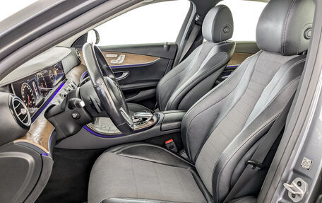 Mercedes-Benz E-Класс, 2018 год, 2 800 000 рублей, 20 фотография