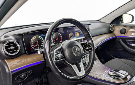 Mercedes-Benz E-Класс, 2018 год, 2 800 000 рублей, 16 фотография