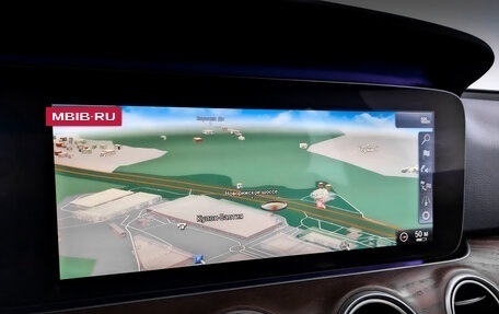 Mercedes-Benz E-Класс, 2018 год, 2 800 000 рублей, 28 фотография