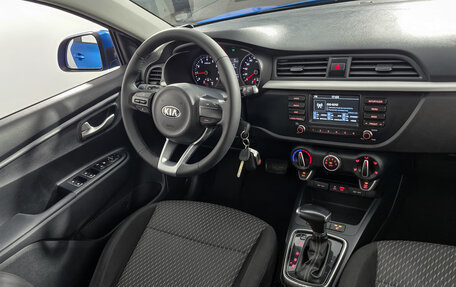KIA Rio IV, 2018 год, 1 033 000 рублей, 16 фотография