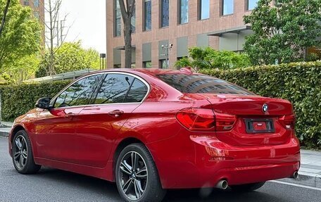 BMW 1 серия, 2021 год, 1 850 000 рублей, 7 фотография