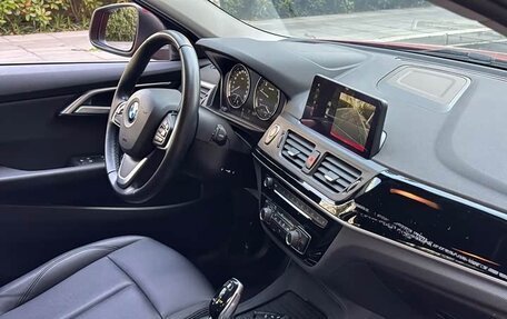 BMW 1 серия, 2021 год, 1 850 000 рублей, 20 фотография
