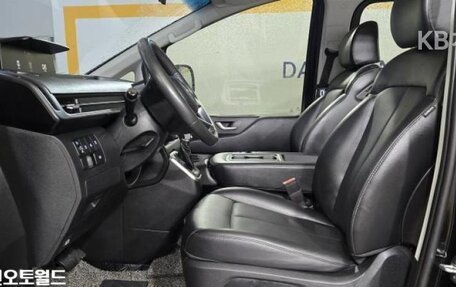 Hyundai Staria, 2022 год, 2 490 010 рублей, 10 фотография