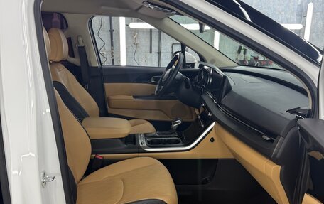 KIA Carnival, 2021 год, 3 000 000 рублей, 16 фотография