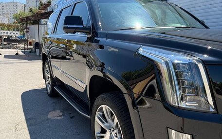 Cadillac Escalade IV, 2017 год, 5 790 000 рублей, 2 фотография