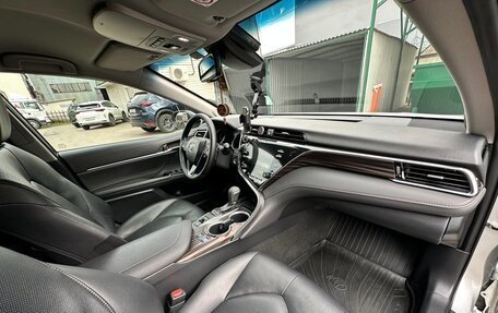 Toyota Camry, 2020 год, 3 800 000 рублей, 16 фотография
