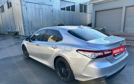 Toyota Camry, 2020 год, 3 800 000 рублей, 15 фотография