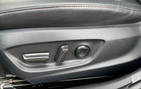 Toyota Camry, 2020 год, 3 800 000 рублей, 25 фотография