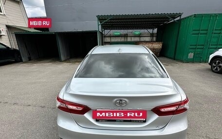 Toyota Camry, 2020 год, 3 800 000 рублей, 13 фотография