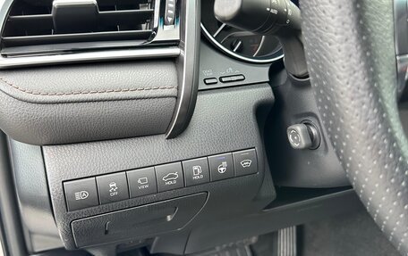 Toyota Camry, 2020 год, 3 800 000 рублей, 30 фотография