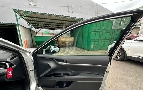 Toyota Camry, 2020 год, 3 800 000 рублей, 34 фотография