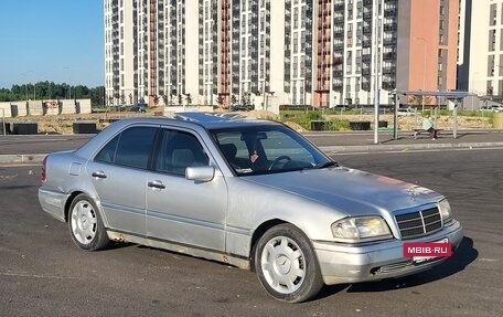 Mercedes-Benz C-Класс, 1994 год, 230 000 рублей, 3 фотография