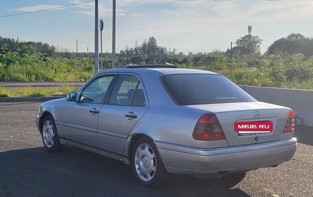 Mercedes-Benz C-Класс, 1994 год, 230 000 рублей, 2 фотография