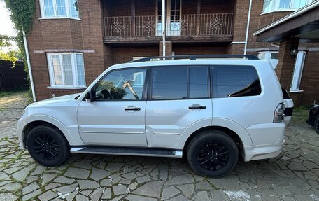 Mitsubishi Pajero IV, 2019 год, 4 100 000 рублей, 2 фотография