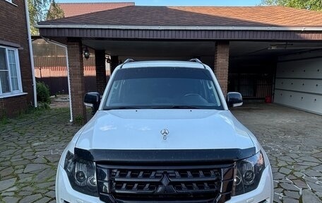 Mitsubishi Pajero IV, 2019 год, 4 100 000 рублей, 3 фотография