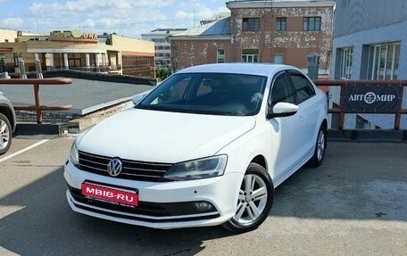 Volkswagen Jetta VI, 2015 год, 1 049 000 рублей, 1 фотография