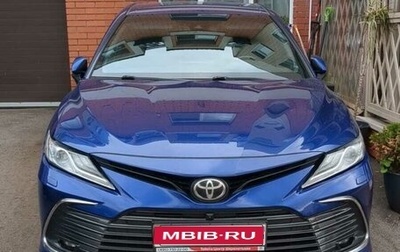 Toyota Camry, 2021 год, 3 000 000 рублей, 1 фотография