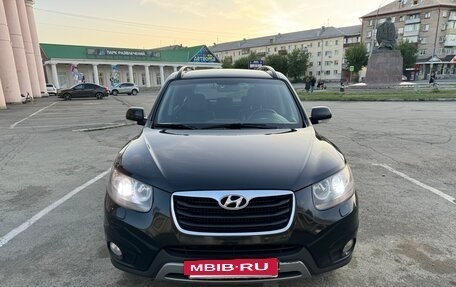 Hyundai Santa Fe III рестайлинг, 2012 год, 1 230 000 рублей, 2 фотография