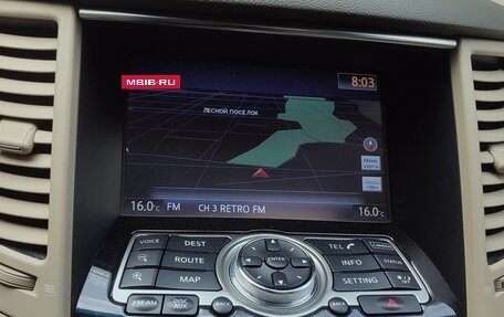 Infiniti QX70, 2015 год, 2 300 000 рублей, 15 фотография