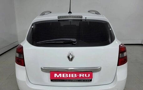 Renault Laguna III рестайлинг, 2013 год, 799 000 рублей, 3 фотография