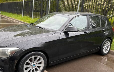 BMW 1 серия, 2011 год, 1 050 000 рублей, 3 фотография