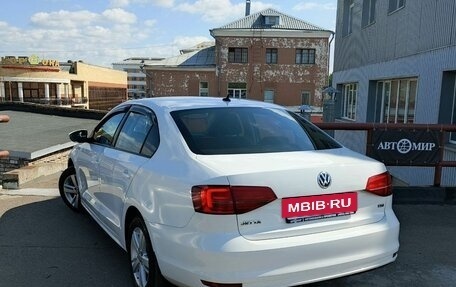 Volkswagen Jetta VI, 2015 год, 1 049 000 рублей, 3 фотография