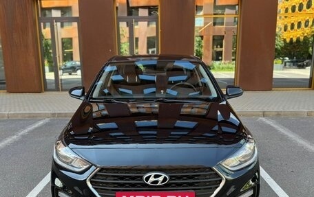 Hyundai Solaris II рестайлинг, 2018 год, 945 000 рублей, 4 фотография