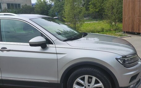 Volkswagen Tiguan II, 2018 год, 2 350 000 рублей, 6 фотография